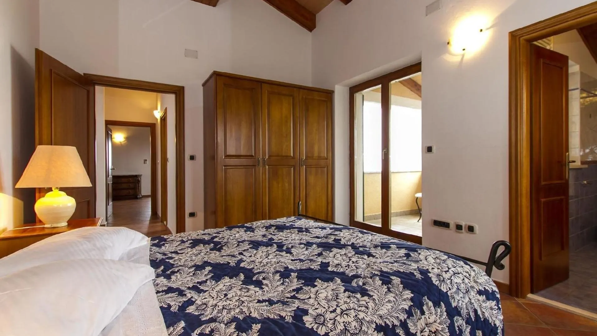 Feriehus Ferienhaus Mit Privatpool Fuer 8 Personen Ca 220 Qm In Skitaca, Istrien Bucht Von Rasa Kroatien